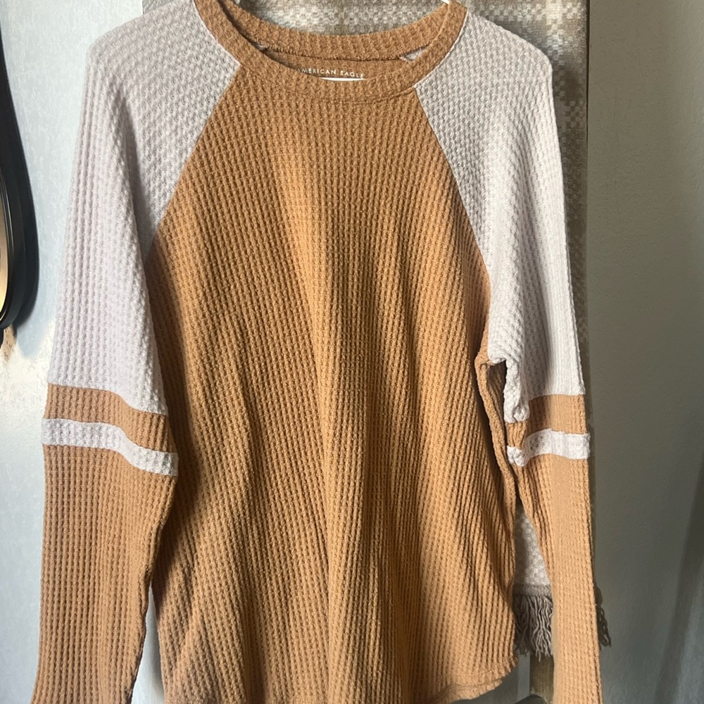 American Eagle Outfitters Camel and Cream Waffle Knit Sweater